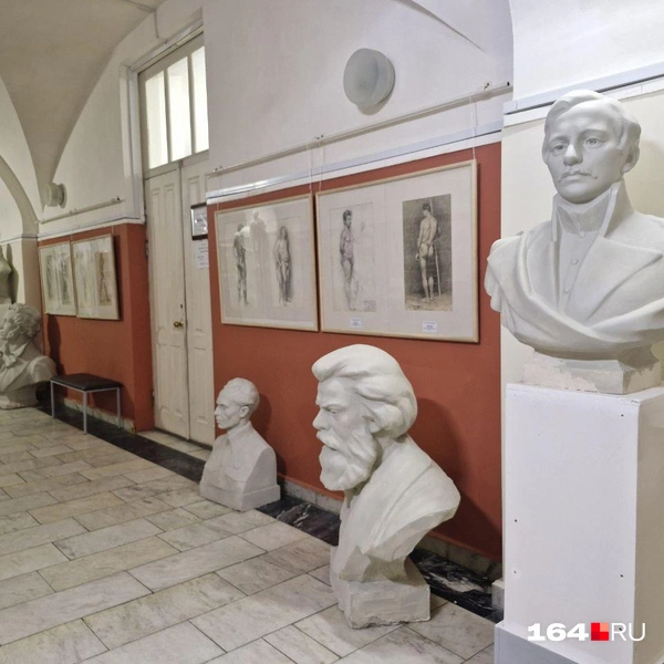 Аллея писателей | Источник: Виктория Федорова / 164.RU