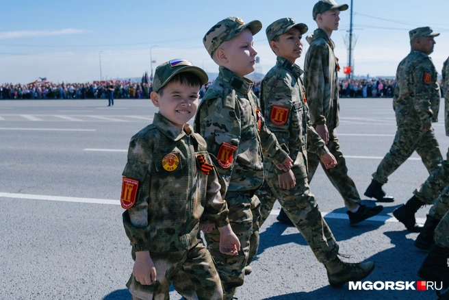 Но особое внимание, конечно, досталось детям | Источник: Даниил Пономаренко / MGORSK.RU