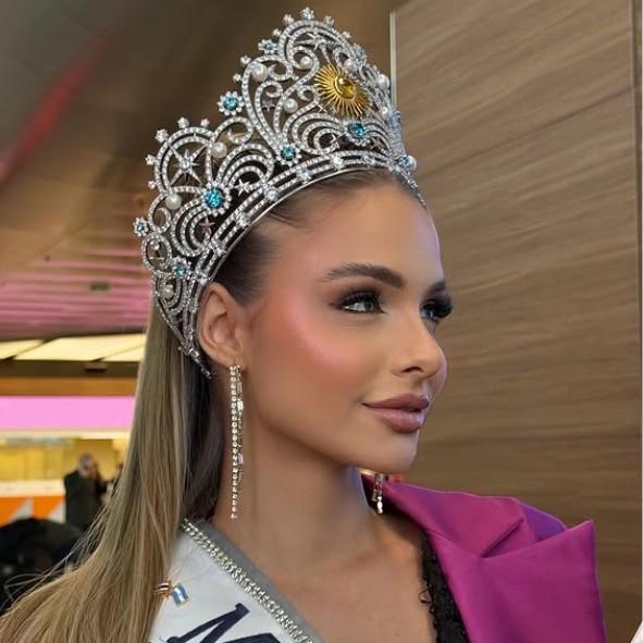 Пышка из Пакистана, похожие как две капли воды участницы из Чили, Чехии, Эстонии: красавицы «Мисс Вселенная — 2025»