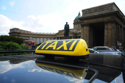 Забытые в такси: от детей до змей