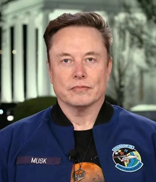 Цифра дня: Илону Маску предложили 1 триллион долларов, чтобы он работал в Tesla еще 10 лет