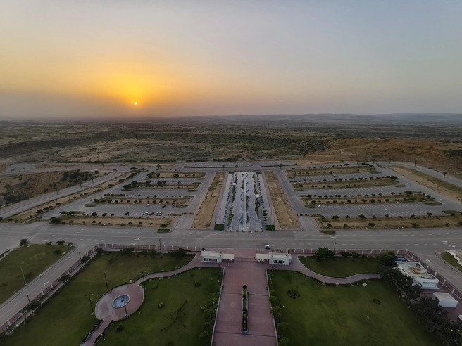 Также недалеко от Карачи | Источник: Гала Ермошкина