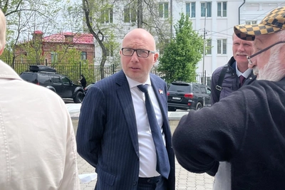 Суд усомнился в законности лишения мандата приморского журналиста