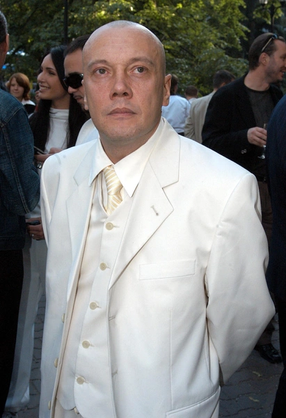 Владимир Комаров | www.starhit.ru