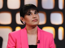 Диана Анкудинова ответила, что думает о злых пародиях на свои выступления и как справляется с хейтом