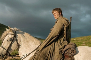 «Рыцарь Семи Королевств»: 4 секрета феноменального успеха нового сериала по миру «Игры престолов»