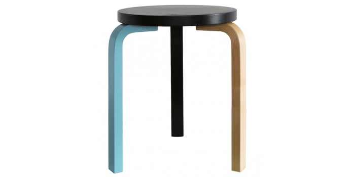 Табурет Stool 60, дизайн Альвара Аалто, Artek, www.artek.fi