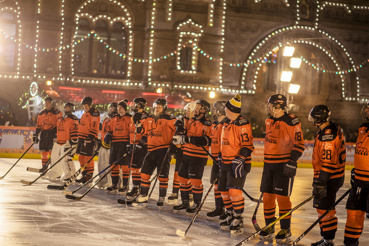 Звездный гала-матч по хоккею на Красной площади при поддержке GetJet