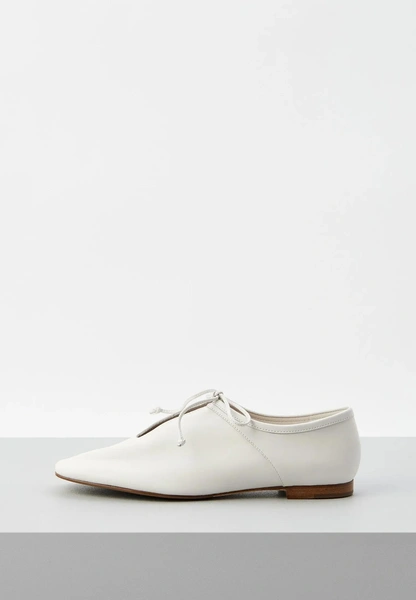 10 самых модных пар обуви на весну-лето 2026 года 10 самых модных пар обуви на весну-лето 2026 года