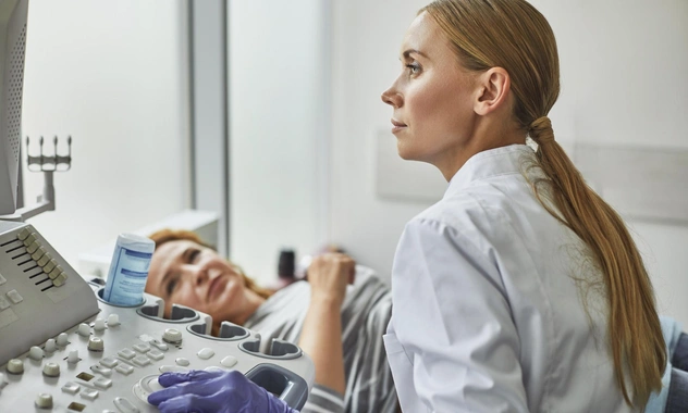 Врачи с помощью обычного УЗИ за день нашли у женщины сразу два вида рака на 1-й стадии