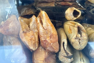 Цены на рыбу на пасхальной ярмарке в Мурманске