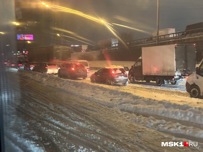 Пробка возле МКАД | Источник: Андрей Кузнецов / MSK1.RU
