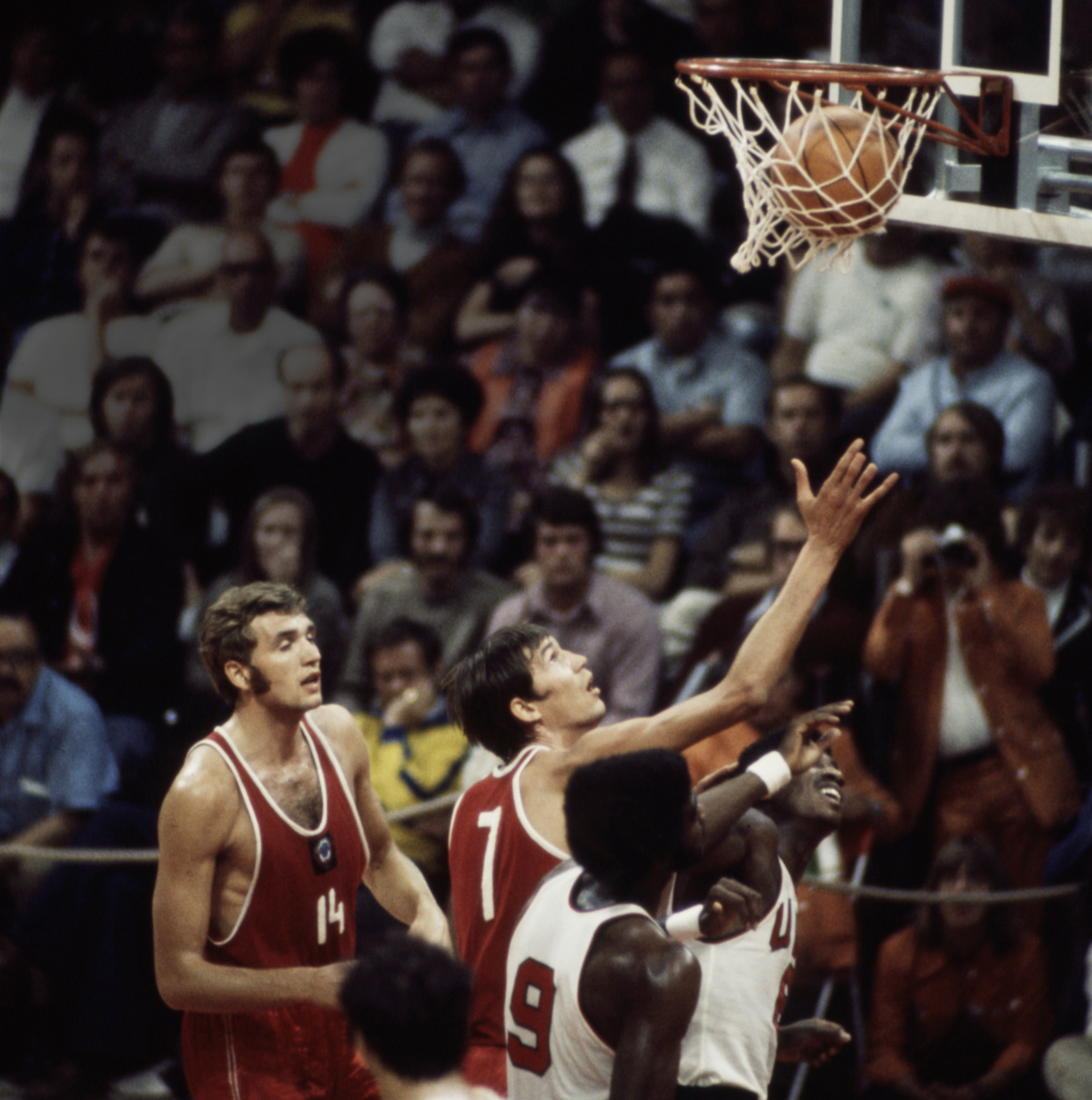 Игры 1972 баскетбол. Мюнхен 1972 (СССР - США). Сборная США по баскетболу 1972. Сборная СССР по баскетболу 1972.