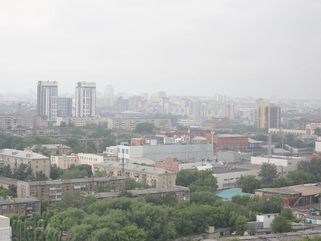 Утром из-за перепада температур над городом ожидается дымка | Источник: Дарья Пона / 74.RU