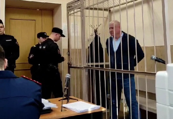 Суд отправил под стражу директора Службы заказчика администрации Приморского района, обвиняемого во взяточничестве | Источник: Объединённая пресс-служба судов Санкт-Петербурга