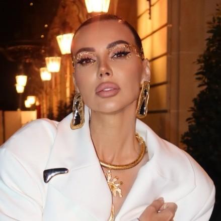 Оксана Самойлова, переживающая развод с Джиганом, сдалась: «Моя психика и тело просто не могут существовать»