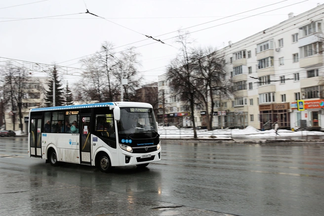 Когда начнут ездить дачные автобусы в Барнауле? | Источник: Тимур Шарипкулов / UFA1.RU