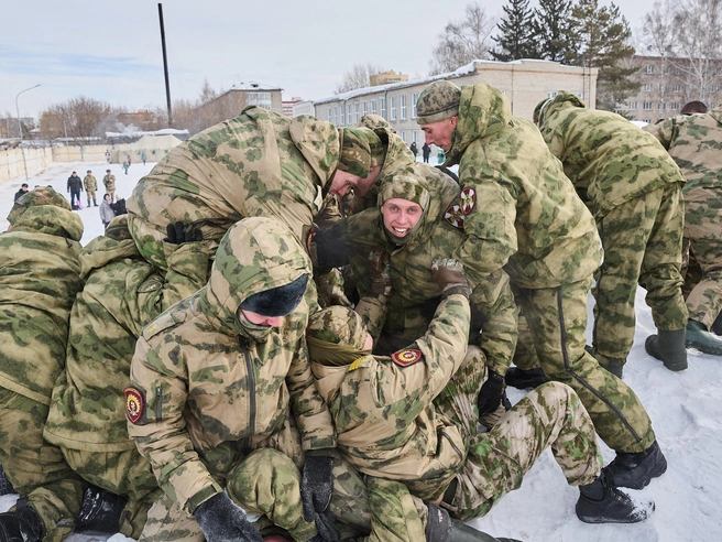 Но некоторым удалось прорваться наверх. | Источник: Александр Ощепков / NGS.RU
