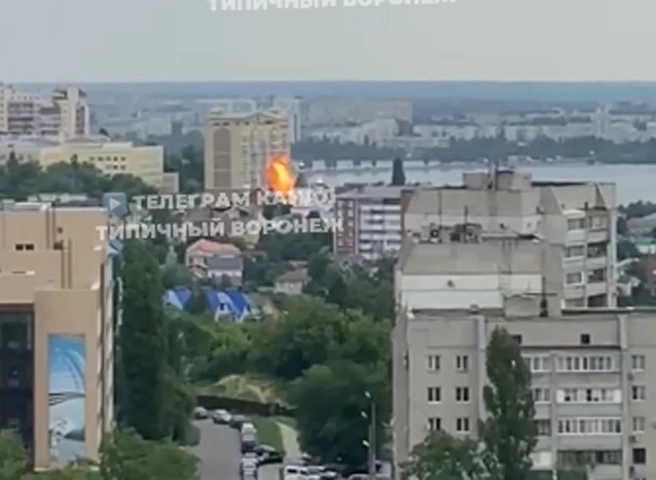 Опубликовано видео падения дрона в Воронеже | ya62.ru