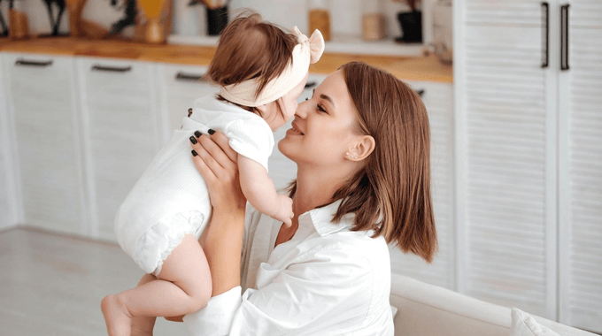 Материнская монополия: как женщины стали главными в воспитании детей