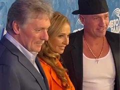 Навка — главный гость: на премьере фильма Татьяна поддержала Костомарова
