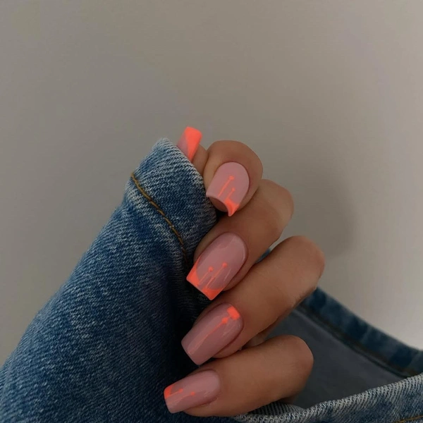 маникюр на новый год 2026, какой маникюр на новый год 2026, цвет маникюра на новый год 2026, какой маникюр делать на новый год 2026 | Источник: Социальные сети