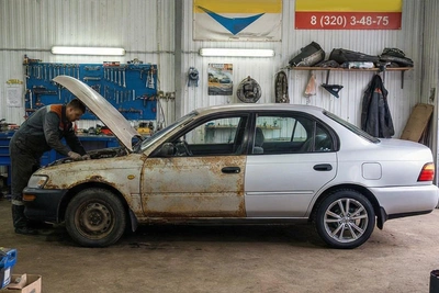 A Second Life for 'Old Ladies'. Novosibirsk Puts Early 2000s Japanese Cars Back on the Road
