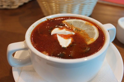 Как приготовить наваристую сборную солянку