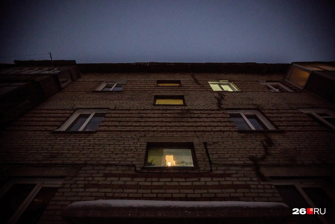 В Невинномысске произошло аварийное отключение электричества в нескольких районах | Источник: Александр Ощепков / NGS.RU