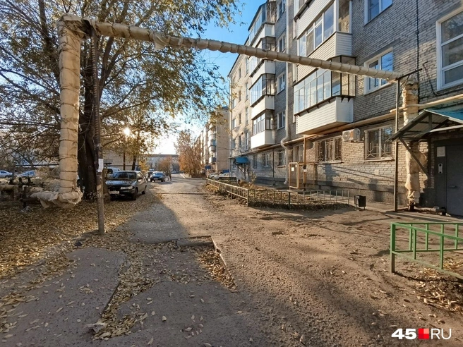 Дом № 32 | Источник: Надежда Тихомирова, 45.RU