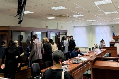 Прения по делу «Весны» завершились, обвинение просит до 13 лет