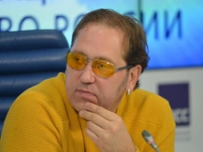 Александр Демидов не ездил хоронить отца: «Я просто уплыл от этой смерти. Чтобы он остался живым для меня»