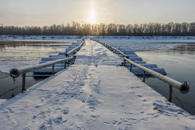 Villagers near Volgograd plead to save deteriorating Akhtuba bridge