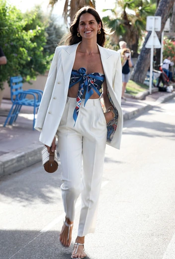 Изабель Гулар в Каннах | marieclaire.ru