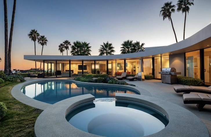 Илон Маск продает дом в Лос-Анджелесе за 4,49 млн долларов (фото 2)