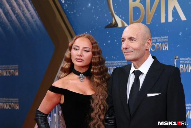 Анна Асти и Игорь Крутой на премии «Виктория» | Источник: Татьяна Спиридонова / MSK1.RU