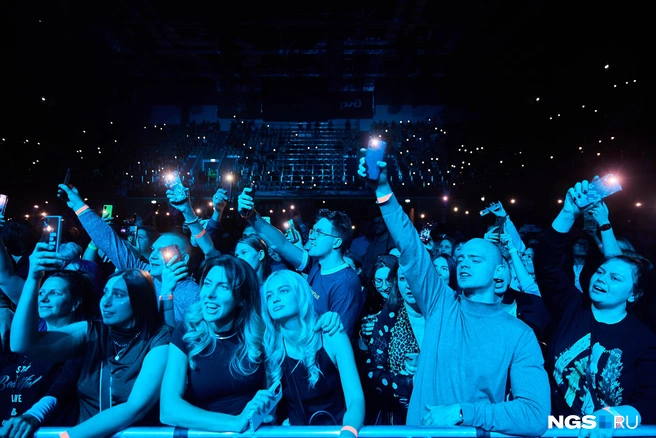 Как новосибирцы отрывались на звездной дискотеке — репортаж | Источник: Александр Ощепков / NGS.RU 