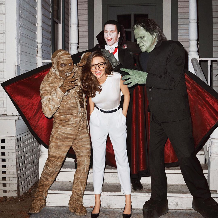 Я и мои друзья: Миранда Керр в окружении вампира, мумии и зомби