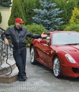 5 самых эксклюзивных суперкаров российских звезд