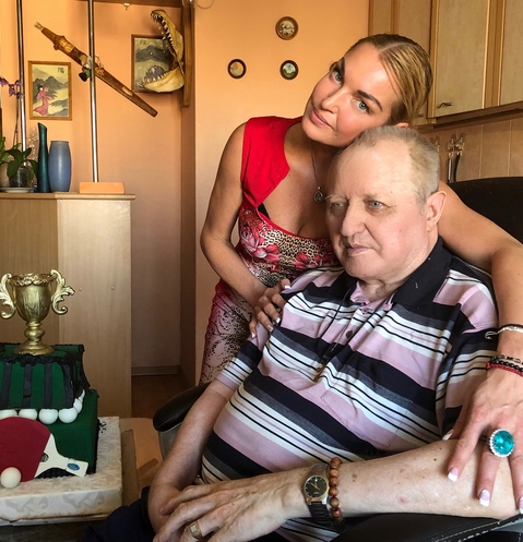 Анастасия Волочкова с отцом Юрием