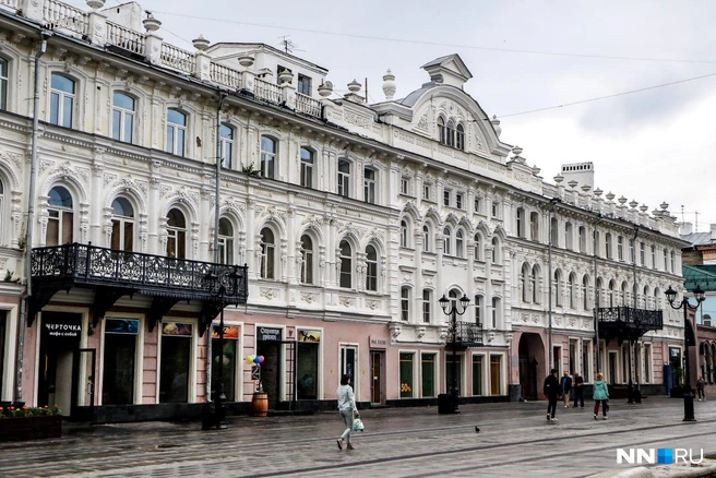 Доходный дом торгового дома «Чесноков и Кудряшев»&nbsp;— памятник архитектуры. Нижегородцы опасаются, что строительные работы приведут к его разрушению | Источник: Наталья Бурухина / NN.RU