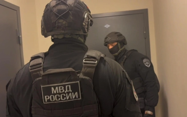 В Ленобласти задержали руководителя мормонской церкви. К нему пришли полиция и ФСБ | Источник: ГУ МВД по Петербургу и Ленобласти