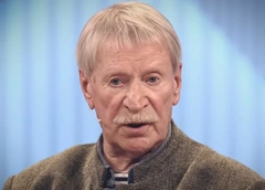 Новая невеста Краско о сексе с 90-летним актером: «Самое главное для меня здоровье Иван Ивановича»