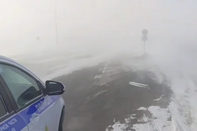Метель в Оренбуржье: дороги закрыты до утра
