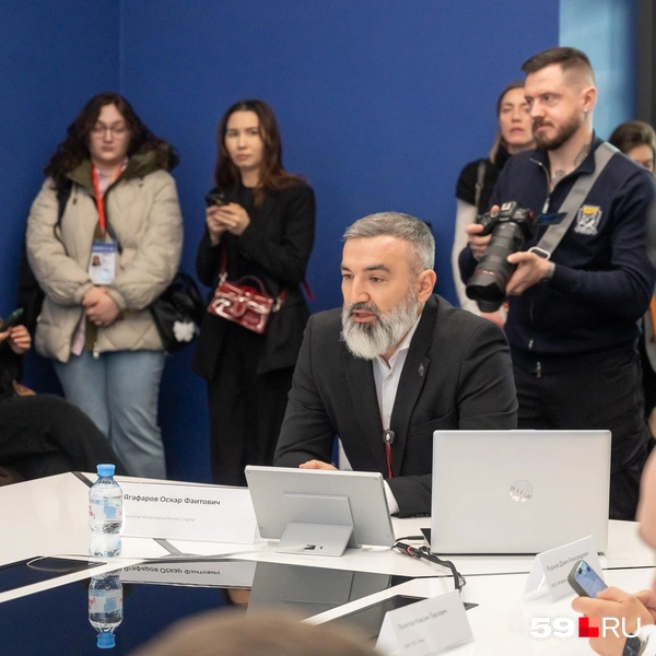 Недавно Оскар Ягафаров сообщил, что покидает пост директора Morion Digital, но все же провел встречу со Слуцким | Источник: Василина Любимова / 59.RU