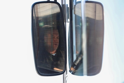 Запущен бесплатный автобус до лыжной трассы в Мурманске