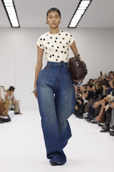 Acne Studios ss25 | Источник: Legion Media