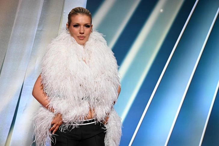 Люся Чеботина | www.starhit.ru