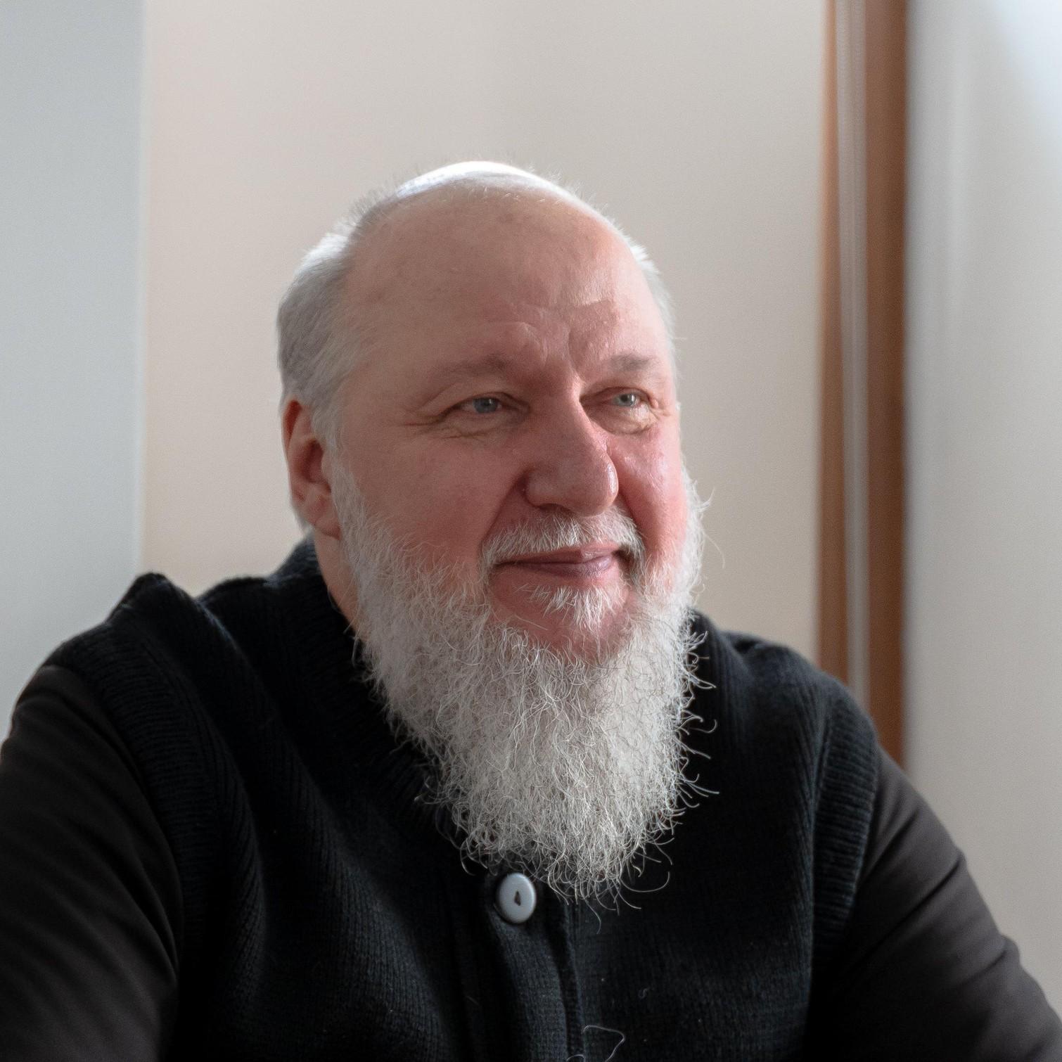 <p>отец Алексей (Середин)</p>