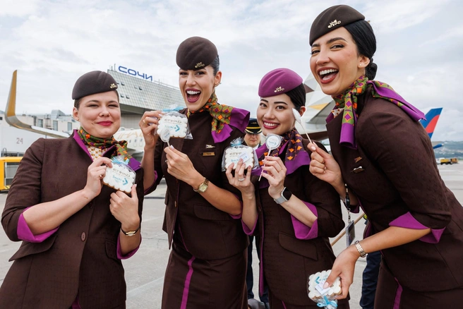 Стюардессы Etihad Airways | Источник: пресс-служба холдинга «Аэродинамика»